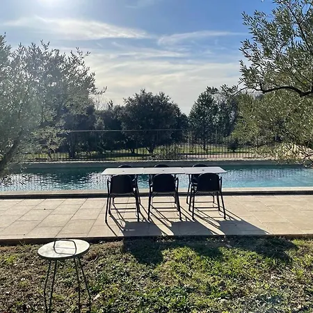 Dependance Cosy Entre Gordes Et Isle Sur La Sorgue Lagnes Exterior photo