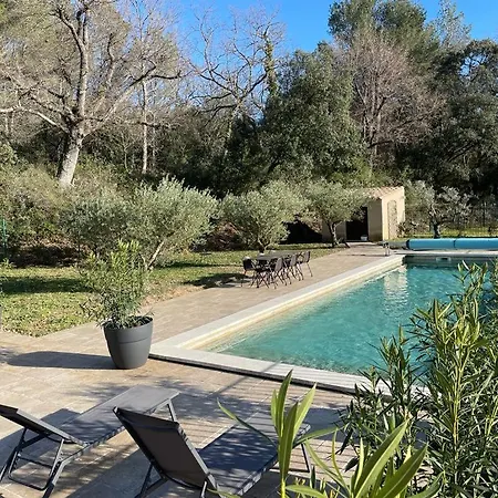 Dependance Cosy Entre Gordes Et Isle Sur La Sorgue Lagnes Exterior photo